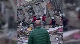 Türkiye: Six-Story Building Collapses in Northwest Turkey