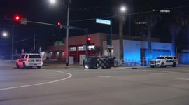 US, Phoenix: Phoenix Driver Flees After Rollover Crash In Front Of Fire Station