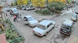 Delivery driver attacked after courtyard accident in Krasnodar, Russia