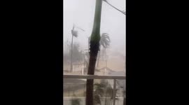 Jamaica: Hurricane Melissa Approaches as Winds Pick Up 4