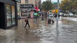 US: Record Rain Hits New York City, Multiple Fatalities Reported 4