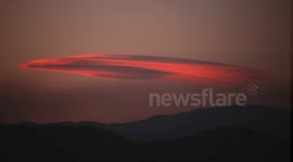 UFO Mothership Lenticular Cloud Sunset Timelapse (clip 3)