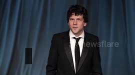 Jesse Eisenberg is donating a kidney to a total stranger