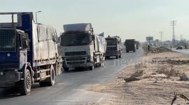 Aid trucks continue crossing into Gaza under ceasefire deal