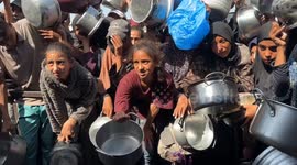 Palestinians in Khan Younis receive food aid amid persisting famine