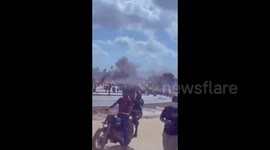 Tanzania: The protesters are continuing their march toward the State House in large crowds, setting fires along the way