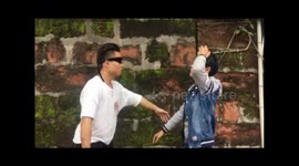 Martial artist shows off crazy nunchucks skills