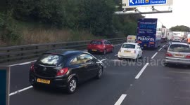 Possible migrants on the M1 motorway in the UK - 22.09.2016