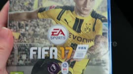 Girlfriend pranks boyfriend hilariously with Fifa 17 game