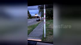 Newsflare Edit - WATCH OUT Clown Sighting in Tacoma, WA on 26th St. be careful when walking around. https://t.co/M5Yjl1b64j