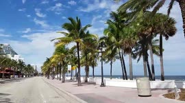Fort Lauderdale beach on Oct 5th, day before Hurricane Matthew hits