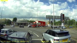 Bizarre crash caught on dashcam in London