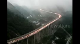 Silly traffic jams in China as Golden Week holiday comes to an end