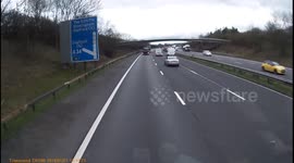 27 01 2016 Jaguar Crash M6 MOV
