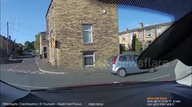 CLECKHEATON CAR CRASH CAUGHT ON CAMERA