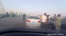 'UFO' sighting brings traffic to a standstill