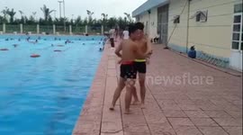 Boys fail to perform their skill at the swimming pool