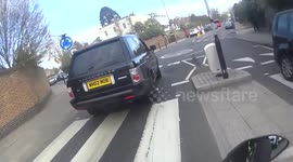 WOMAN CRASHES INTO ME ON A YAMAHA MT07