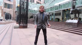 YouTuber attempts hilarious 'revolving door challenge' in City of London