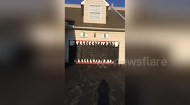 Amazing hand-made Halloween decorations on garage