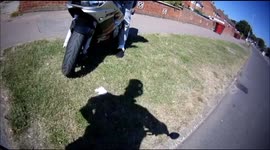 Motorist nearly hits cyclist and sparks road rage incident in Reading, England