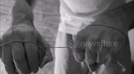 How to cut String with your Bare Hands