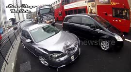 Car Collision Elephant & Castle 6th April 2016 AM