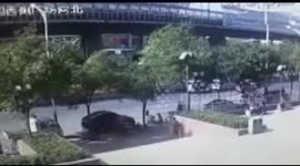 Nine vehicles pile up kills one in China