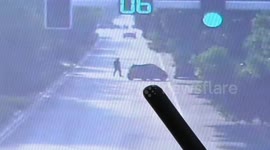 Drunk man walking into busy road gets crashed by tricycle