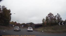 Near miss - Near Rugby M1