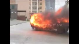 Driver narrowly escapes from burning lorry