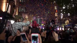 London: Carnaby Street switches on its 2016 Christmas Lights