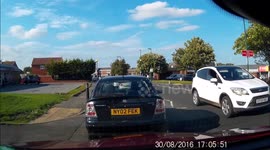 Car without MOT almost hits kids!