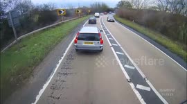 Wheel Falls off Car - Volvo SP02 RYM