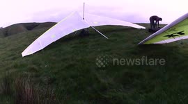 Hang gliding, crash and burn. How not to top land.