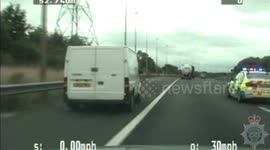 Robbers In A Transit Van Lead Police On A Terrifying Chase