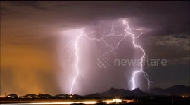 Timelapse of intense lightning over Tucson, Arizona