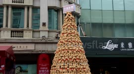 Spectacular Christmas Tree Made from Teddies