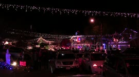 Wakefield Court Winter Wonderland Christmas Lightshow V13458