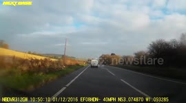 A614 ZAFIRA BAD OVERTAKE