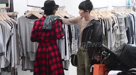 Destiny's Child singer Kelly Rowland is spotted out shopping and checking up on her young son in Beverly Hills, Ca