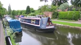 Little Bollington Canel Boat Incident