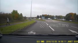 Dangerous dual carriageway idiot