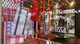 Shop advert