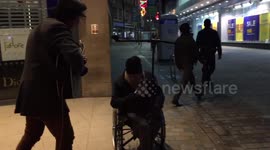 Homeless man joins busker in amazing spontaneous street jam