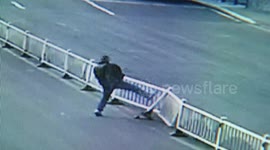 Trailer driver damages central reservation to cut across