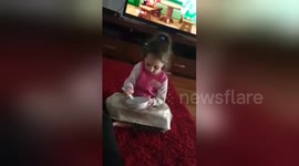 Newsflare Edit - Mothen Hen Feeding her Chooks