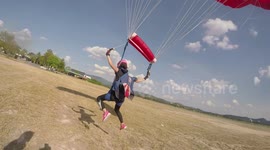 Student skydiver hits ground in turbulent wind conditions