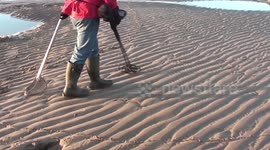 metal detectors blackpool beach 4/4
