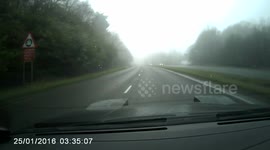Incorrectly positioned car almost causes accident at roundabout
